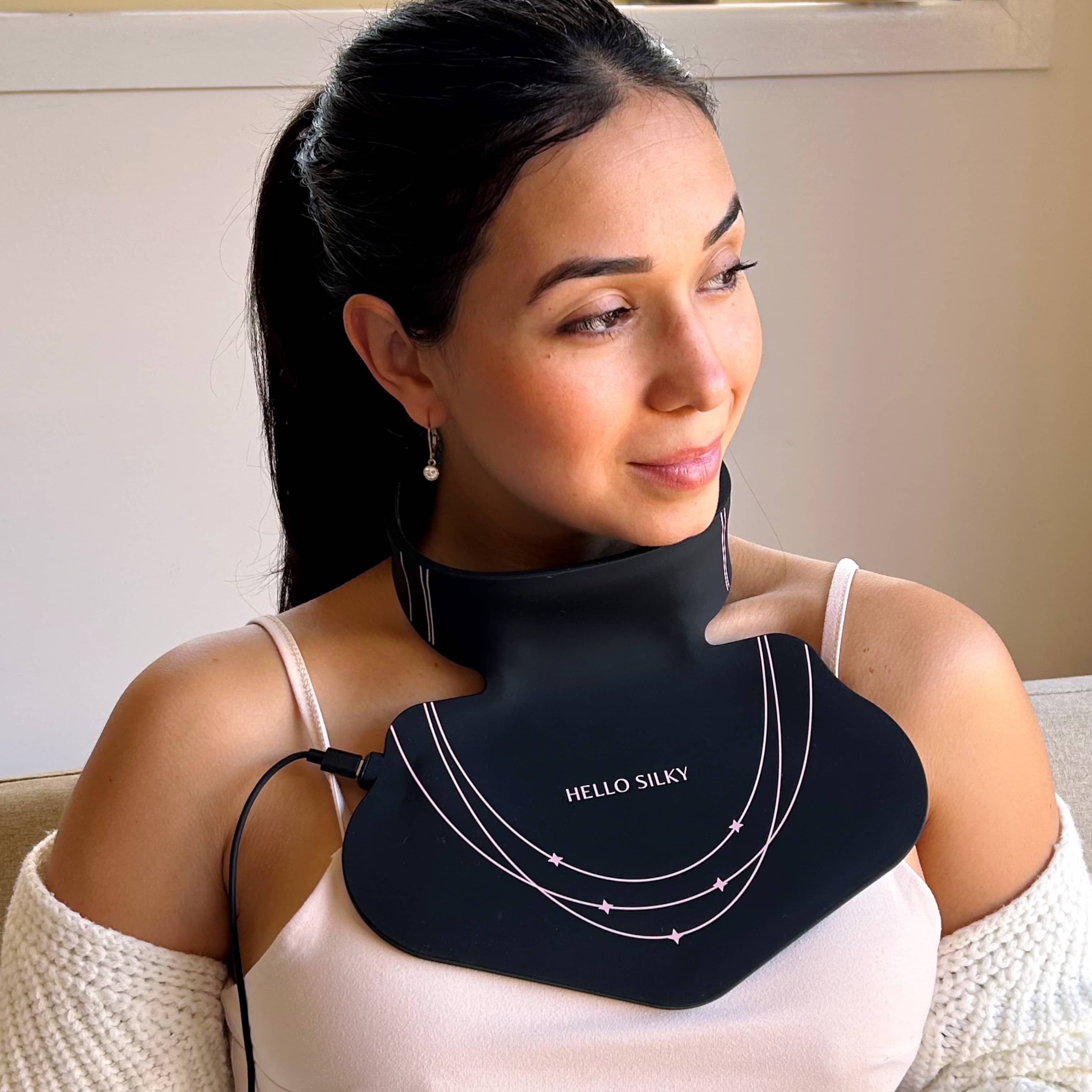 Hello Silky LED therapy mask best led facial mask for wrinkles, acne black spots, dark circles and fine lines. Best rated in australia and new zealand. FDA and TGA approved.